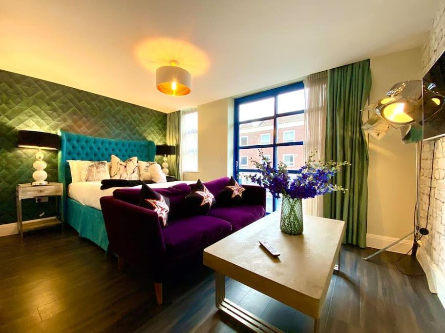 Stunning Apartment Suite - Free Parking & Wifi! Poole Exterior foto