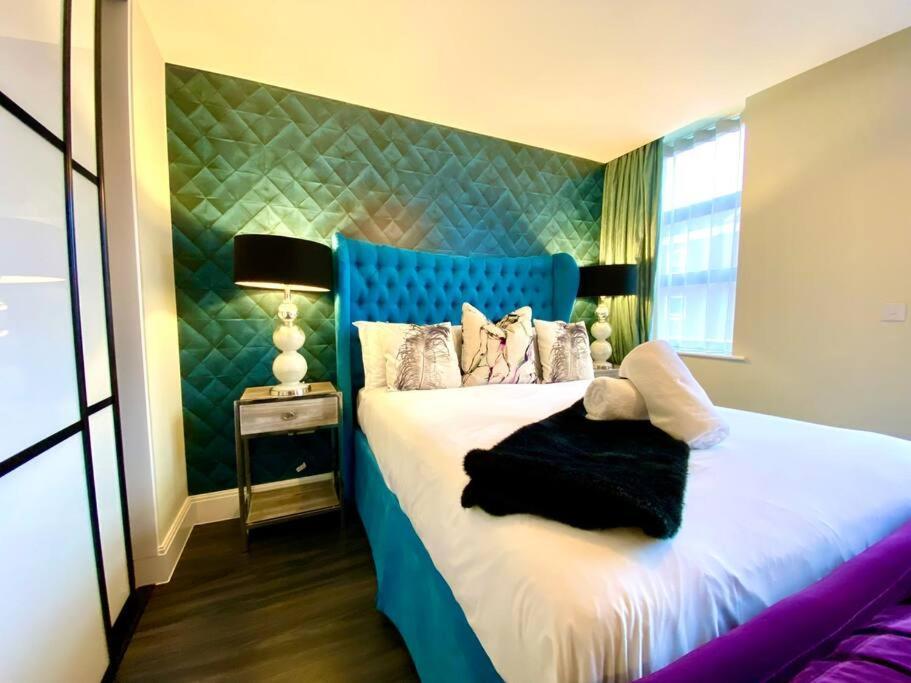 Stunning Apartment Suite - Free Parking & Wifi! Poole Exterior foto